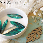 9x35 mm navette glass cabochon Blue Zircon x 1 pc(s)