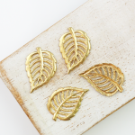 Yellow gold filigree small leaf 21x14 mm x 2 pc(s)