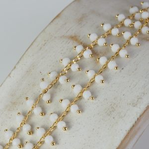 Chain with Opaque White beads x 10 cm