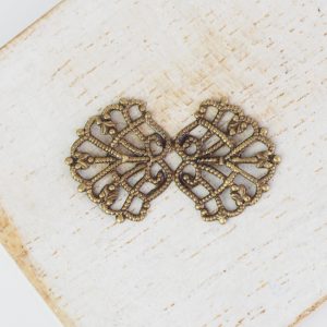 Antique bronze filigree bowtie 26x15 mm x 1 pc