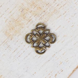 Antique bronze filigree ornament square 10x10 mm x 1 pc