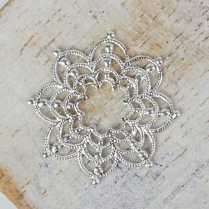 Silver filigree firework 23x23 mm x 1 pc