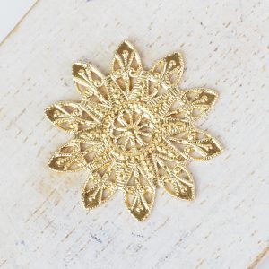 Yellow gold filigree snowflake 27x27 mm x 1 pc