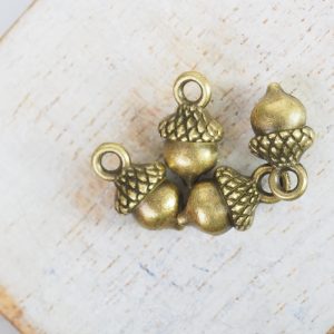 13x6 mm charm acorn antique bronze x 1 pc(s)