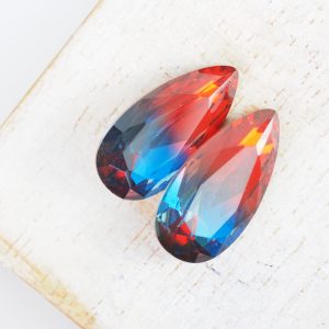 10x20 mm teardrop glass cabochon Red-Blue Rainbow x 1 pc(s)