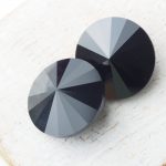 18 mm round glass cabochon Jet x 1 pc(s)