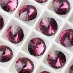 8 mm round glass cabochon Amethyst x 1 pc(s)