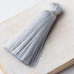4 cm tassel imitation silk Light Grey x 1 pc(s)