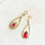 6x18 mm Bollywood glass drop in metal setting Red Siam in Gold x 2 pc(s)"