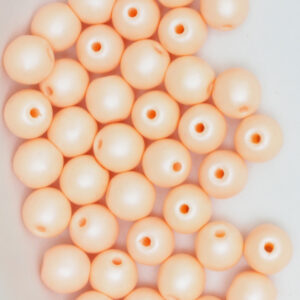 4 mm round glass pearls Powdery - Pastel Peach x 60 pc(s)