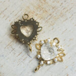 16 x 12 mm Baroque Heart Crystal Connector Icicle Crystal x 1 pc(s)