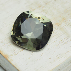 18 mm cushion cut glass cabochon Black Diamond x 1 pc(s)