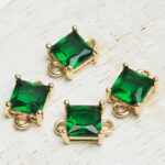 7x11 mm square crystal connector Fern Green  x 4 pc(s)
