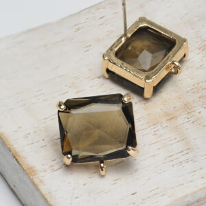 14x15 mm earstud Rectangle Smoke  x 2 pc(s)