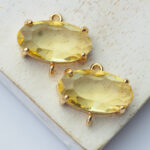 15x18 mm oval crystal connector Light Topaz 2 pc(s)