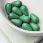 6x10 mm Preciosa Nacre pear pearls Sage x 10 pc(s)