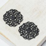 20 mm Gunmetal filigree Flower Square  x 2 pc(s)