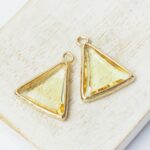 18x21 mm Triangle Drop in metal settings Light Topaz x 2 pc(s)