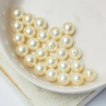 6 mm Preciosa Nacre round pearls Light Creamrose x 25 pc(s)