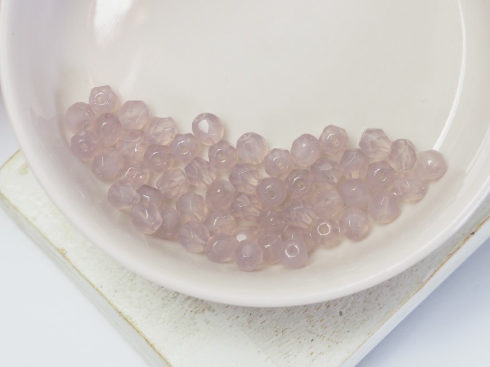 4 mm Fire-polished round beads 21010 Milky Amethyst x 60 pc(s) 