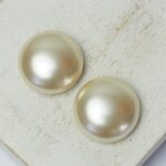 16 mm Preciosa Nacre half-drilled button Creamrose x 2 pc(s)