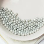 3 mm Round Glass beads Powdery Pastel Gray x 100 pc(s)