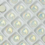 7 mm Preciosa Chaton Rose White Opal x 6 pc(s)