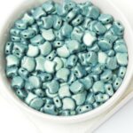 7.5x7.5 mm Ginkgo 79051MJT Metallic Suede Light Green x 10  g