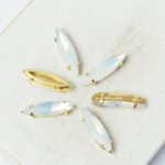 4x15 mm navette glass cabochon White Opal with Gold Colored claw x 6 pc(s)