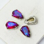 9x14 mm kite glass cabochon Light Siam AB with silver-colored claw x 4 pc(s)