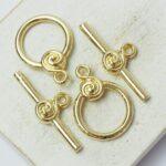 11x27 mm Rosey Voluta Toggle  clasp Gold-colored x 2 pc(s)
