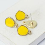 10x14 mm Shield earstud Gold-colored Lemon x 4 pc(s)