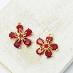 14x16 mm flower glass drop Red Siam in gold setting x 2 pc(s)