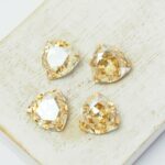 12 mm trillion triangle glass cabochon Golden Shadow x 4 pc(s)