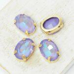 10x14 mm oval glass cabochon Violet Shine with gold-colored claw x 4 pc(s)