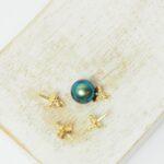 6x9 mm Flower charm for half drilled pearl Gold-colored x 4 pc(s)