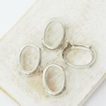 13x18 mm Silver colored claw for Oval cabochon x 4 pc(s)