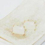 9x13 mm Rectangle earstud Frozen Matt White Gold-colored x 2 pc(s)