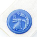 36 mm Storytelling Bunnie Beadingschool Art Cabochon Dark Blue on light clay x 1 pc(s)