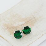 8x8 mm Earstud Emerald Silver-colored x 2 pc(s)