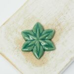 24x27 mm Small Star Beadingschool Art Cabochon Pine Green on light clay x 1 pc(s)