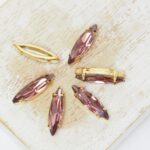 4x15 mm Navette glass cabochon Burgundy with Gold Colored claw x 6 pc(s)