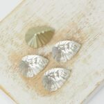 10x14 mm Ripple Pear glass cabochon Crystal x 4 pc(s)