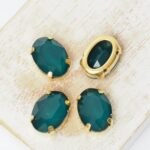 10x14 mm oval glass cabochon Emerald Matt with gold-colored claw x 4 pc(s)