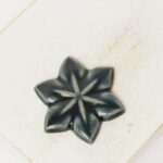 24x27 mm Small Star Beadingschool Art Cabochon Midnight Black on light clay x 1 pc(s)