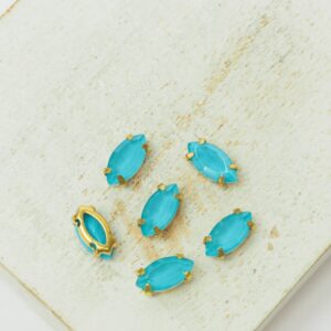 4x8 mm navette glass cabochons with claw