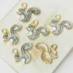 16x18 mm Squirrel-Foxy’s friend Grey Charm Gold-colored x 6 pc(s)