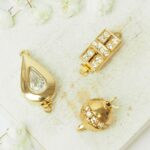 Neumann clasp collection Eleanor