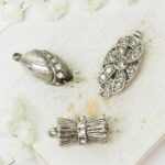 Neumann clasp collection Naomi