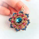 SPICY FLOWER pendant beading tutorial by Ruxandra Puscas